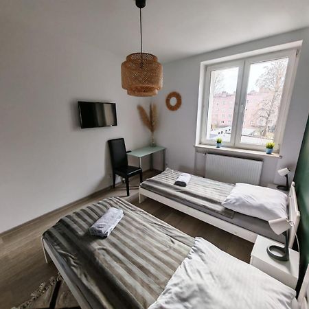 Nowoczesny Apartament III Al. Nmp Czestochowa Ngoại thất bức ảnh