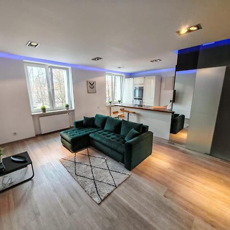 Nowoczesny Apartament III Al. Nmp Czestochowa Ngoại thất bức ảnh