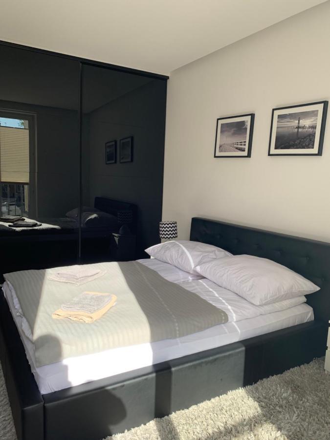 Nowoczesny Apartament III Al. Nmp Czestochowa Ngoại thất bức ảnh